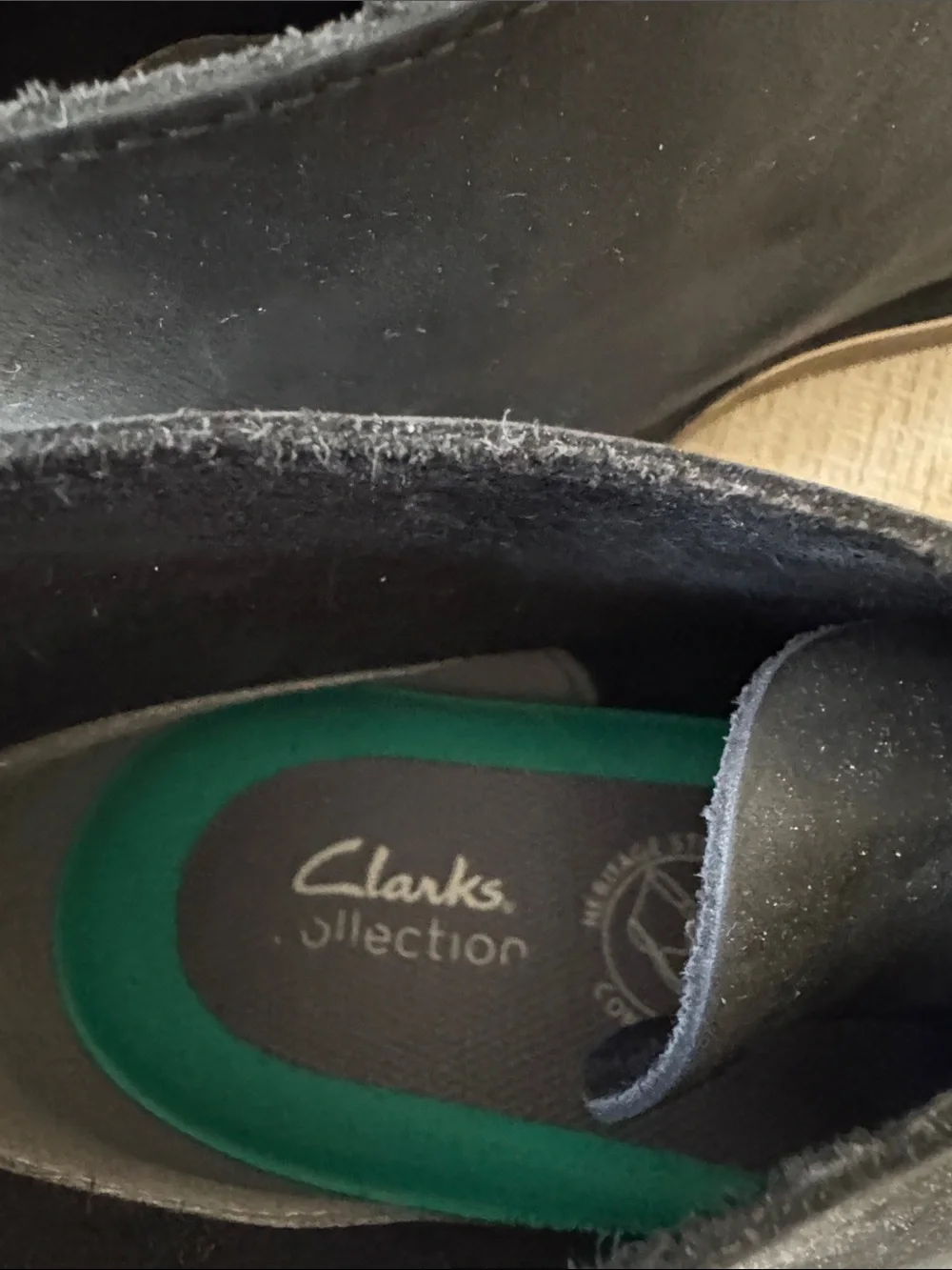 Clarks Black Suede Men's Chukka Boots‎